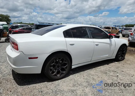 2012 Dodge Charger Police z USA, uszkodzony, nr VIN 2C3CDXAT8CH247922